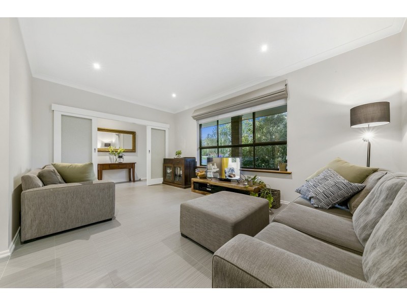 20 Currawong Crescent, Modbury Heights SA 5092