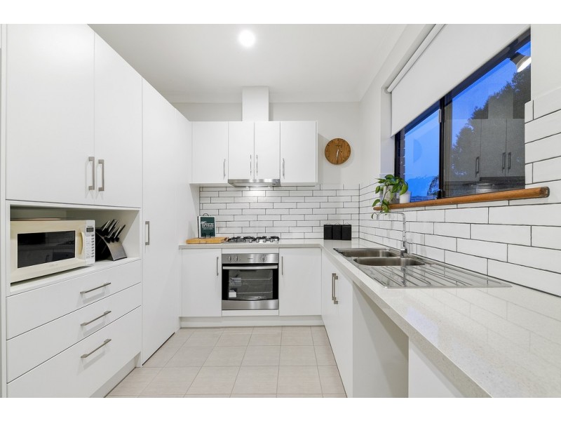 20 Currawong Crescent, Modbury Heights SA 5092