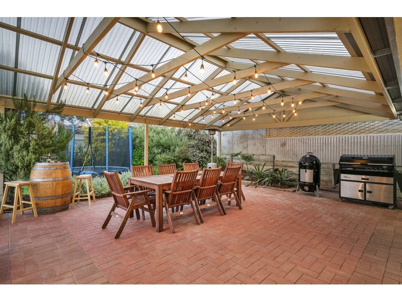 20 Currawong Crescent, Modbury Heights SA 5092