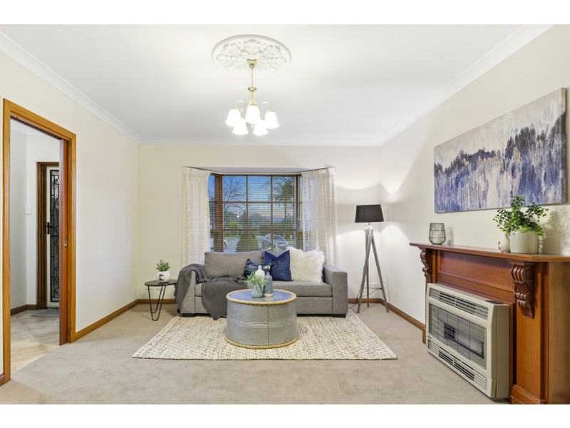 12 Langer Court, Fairview Park SA 5126