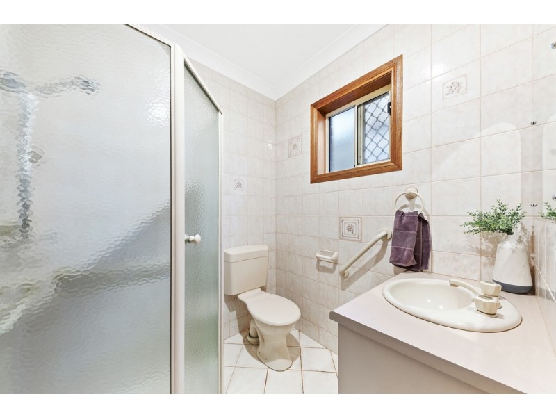 12 Langer Court, Fairview Park SA 5126