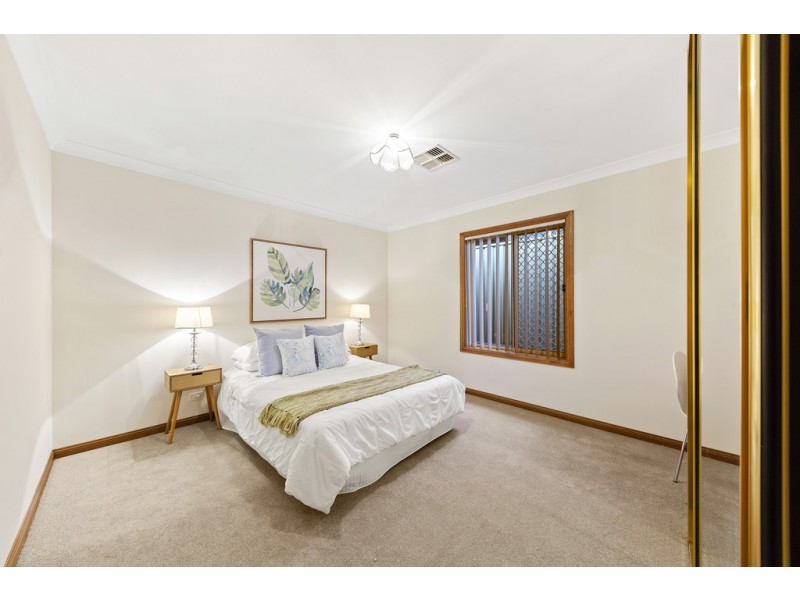 12 Langer Court, Fairview Park SA 5126