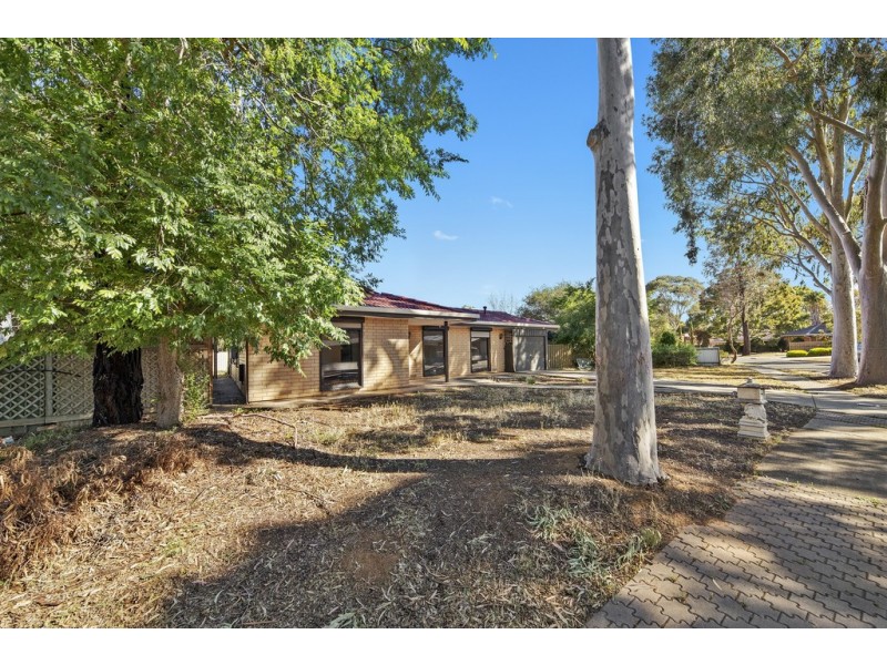 2 Sherwood Crescent, Paralowie SA 5108