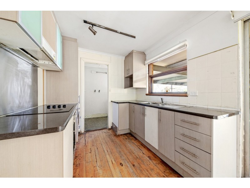 2 Sherwood Crescent, Paralowie SA 5108