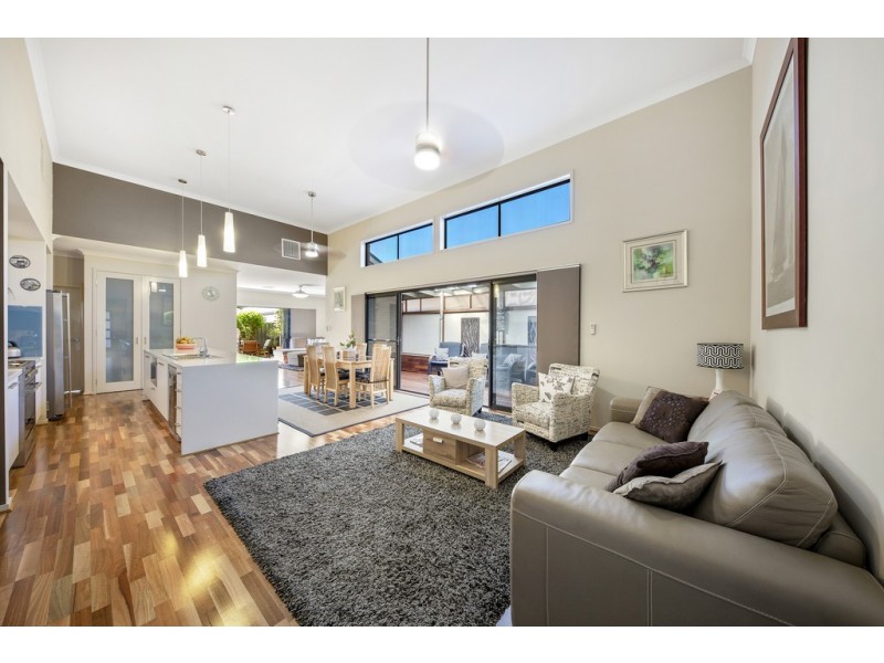 2 Howegate Lane, Blakeview SA 5114