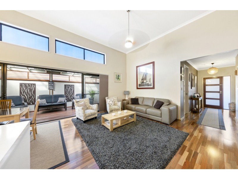2 Howegate Lane, Blakeview SA 5114