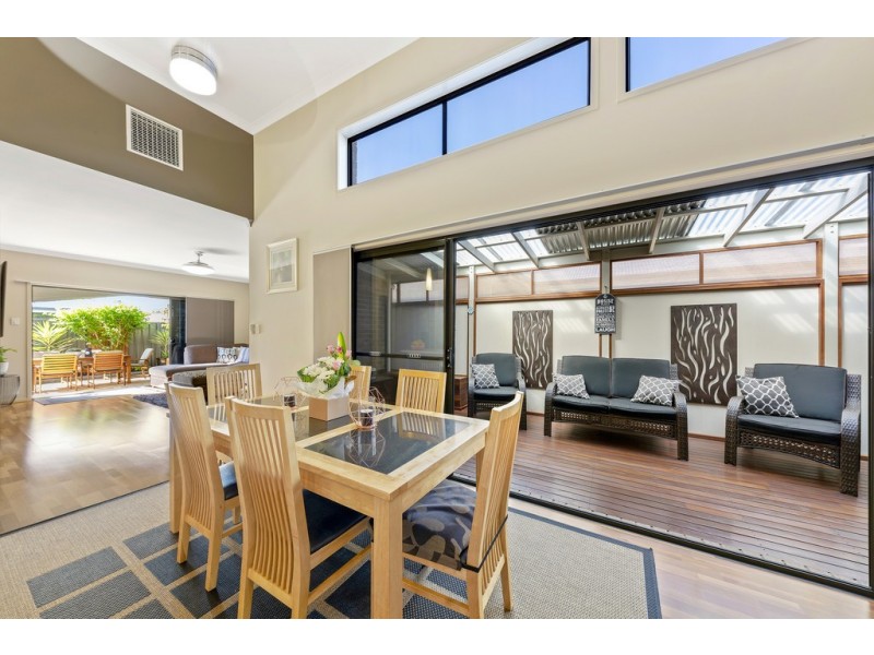 2 Howegate Lane, Blakeview SA 5114