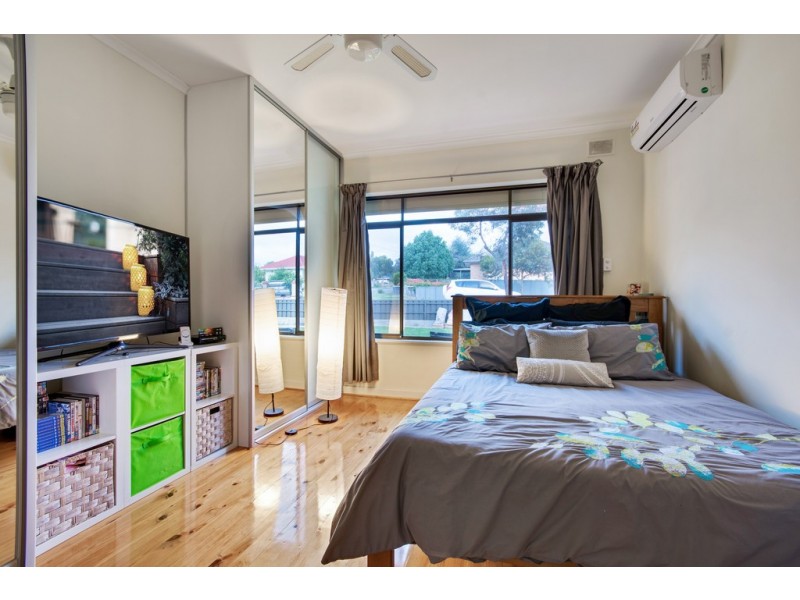 9 Ivan Street, Para Hills SA 5096