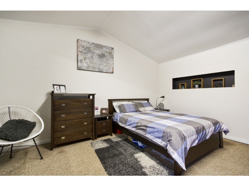 9 Ivan Street, Para Hills SA 5096