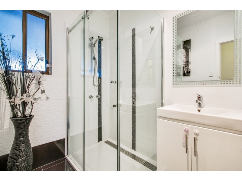 9 Ivan Street, Para Hills SA 5096