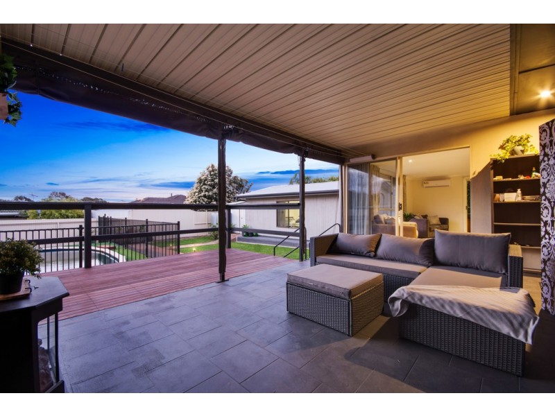 9 Ivan Street, Para Hills SA 5096