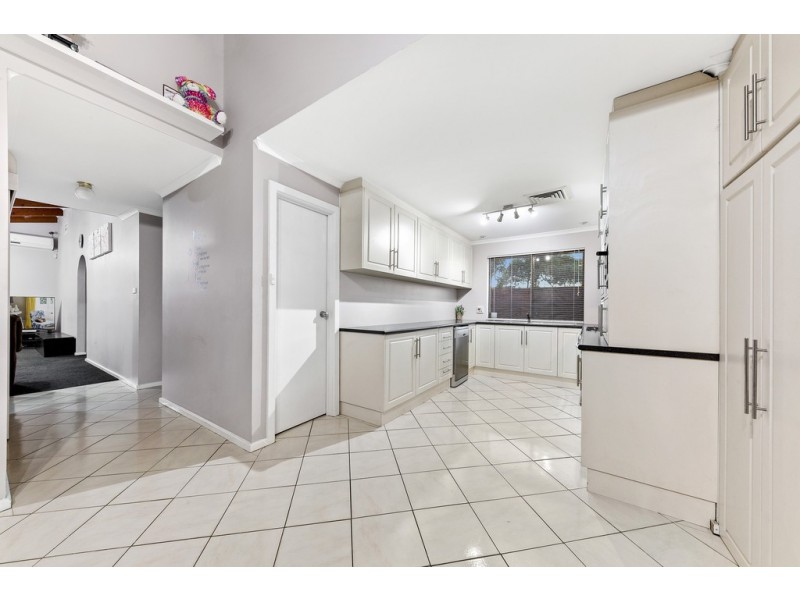 45 Barton Crescent, Burton SA 5110