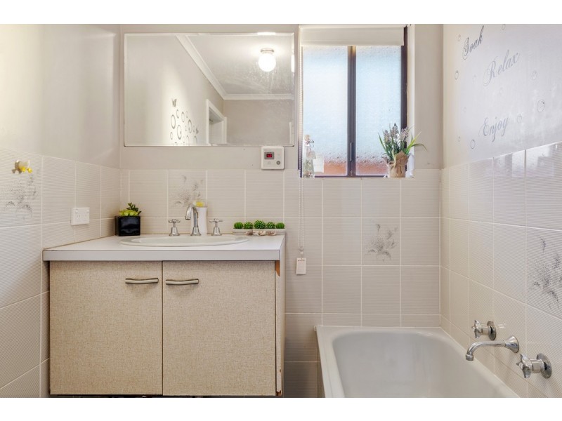 45 Barton Crescent, Burton SA 5110