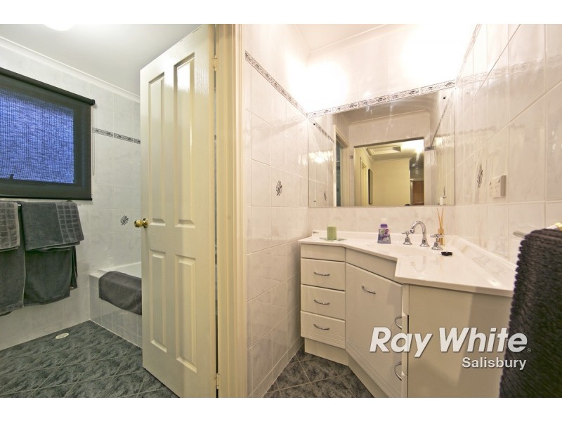 34 Wattle Crescent, Tea Tree Gully SA 5091