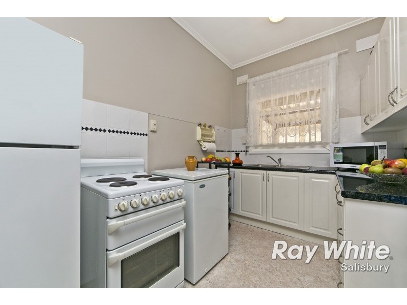 16 Bagot Road, Elizabeth South SA 5112