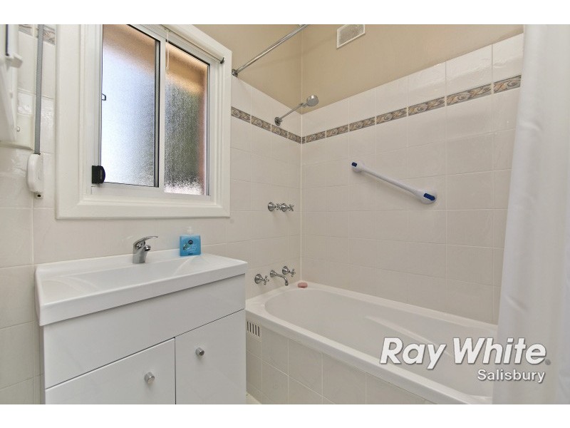 16 Bagot Road, Elizabeth South SA 5112