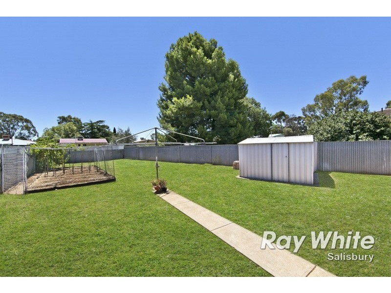 16 Bagot Road, Elizabeth South SA 5112