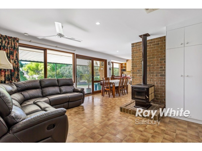 96 Viney Drive, Uleybury SA 5114