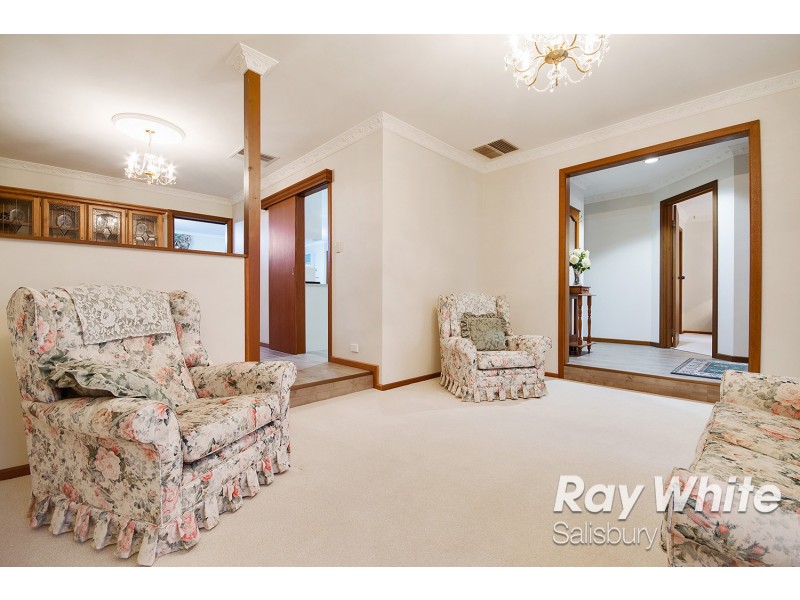 7 Cobblestone Close, Gulfview Heights SA 5096