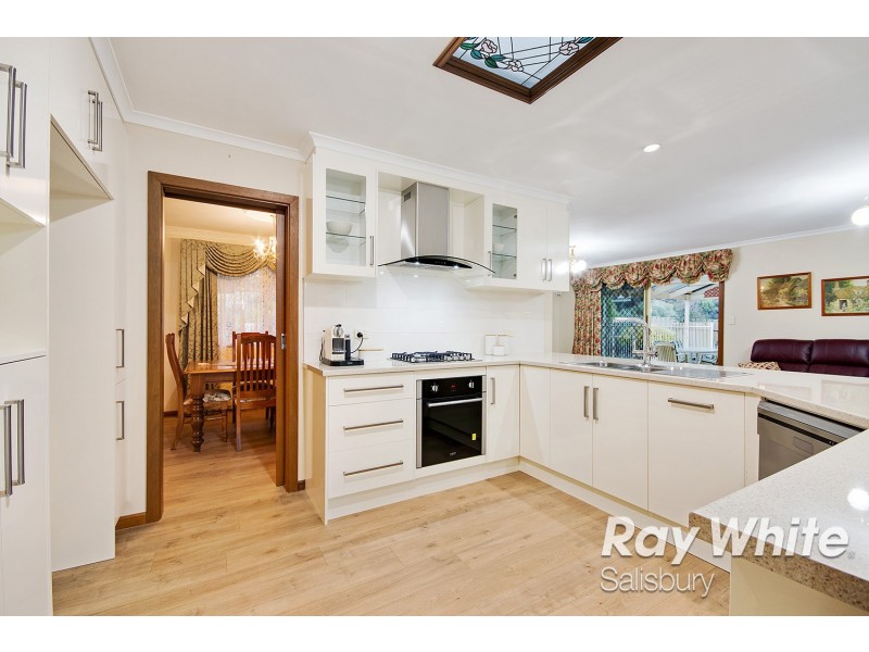 7 Cobblestone Close, Gulfview Heights SA 5096