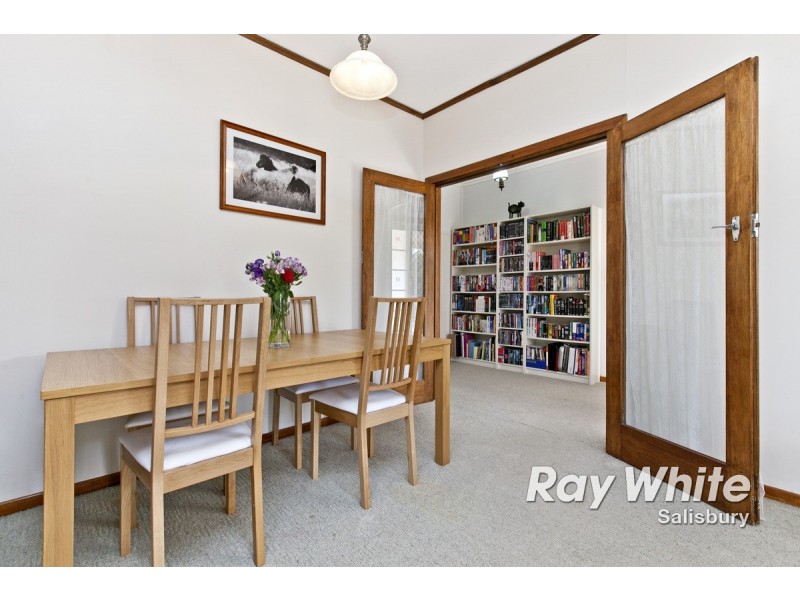 6 Banwell Street, Elizabeth Vale SA 5112