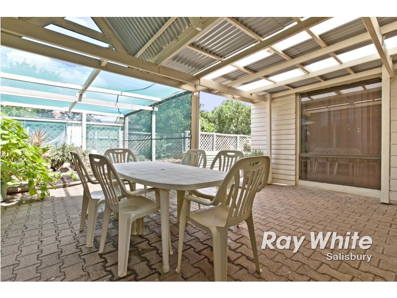 6 Banwell Street, Elizabeth Vale SA 5112