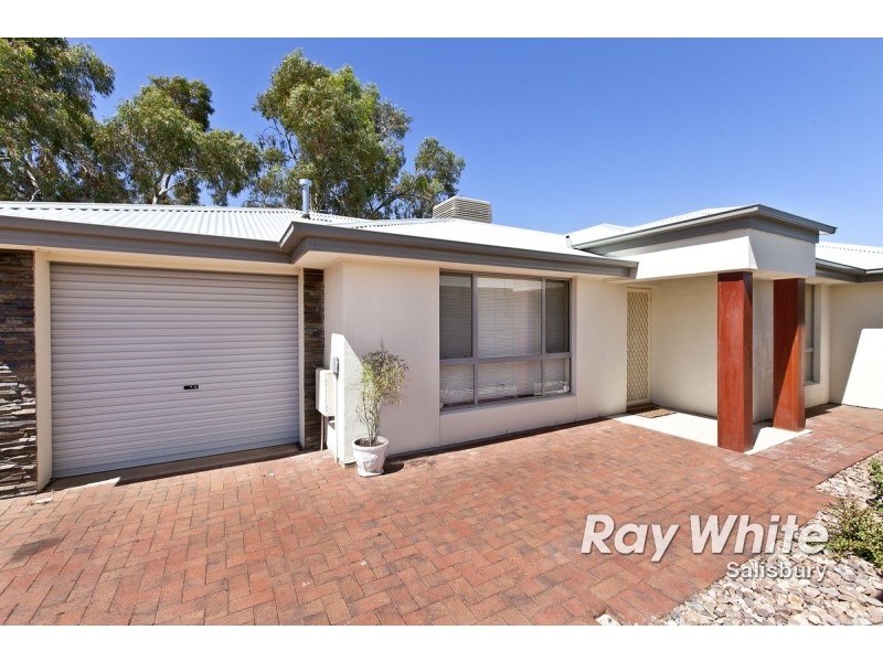 8D Peerless Road, Munno Para West SA 5115