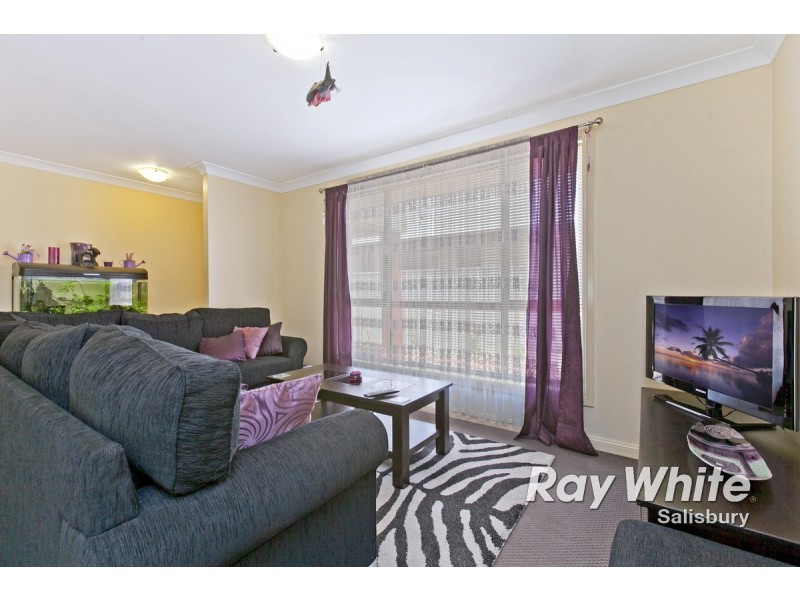 8D Peerless Road, Munno Para West SA 5115