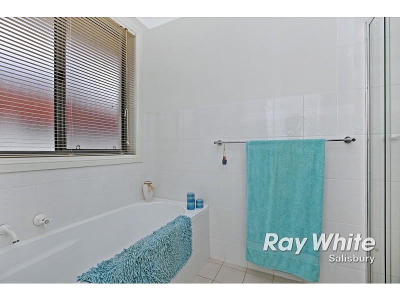 8C – 8D Peerless Road, Munno Para West SA 5115