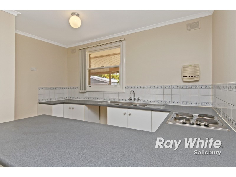 17 Wasley Street, Elizabeth Downs SA 5113