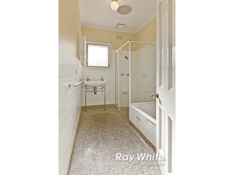 17 Wasley Street, Elizabeth Downs SA 5113