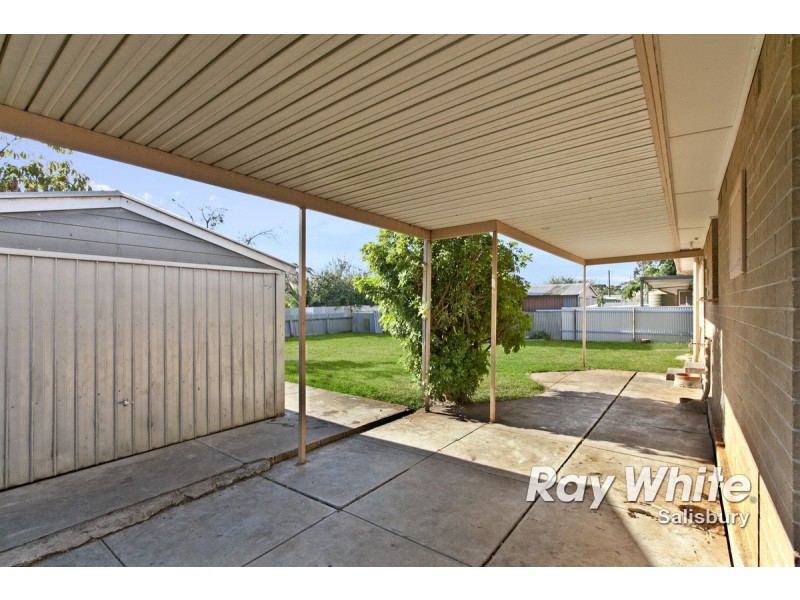 17 Wasley Street, Elizabeth Downs SA 5113