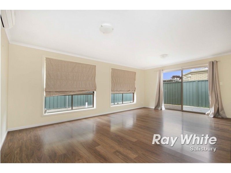 8 Grove Avenue, Elizabeth Park SA 5113