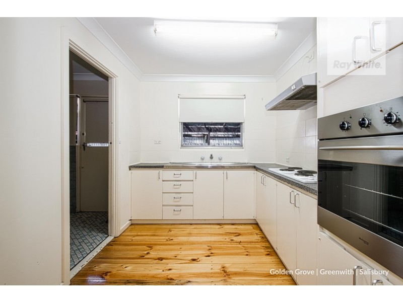 4 Rogers Crescent, Paralowie SA 5108