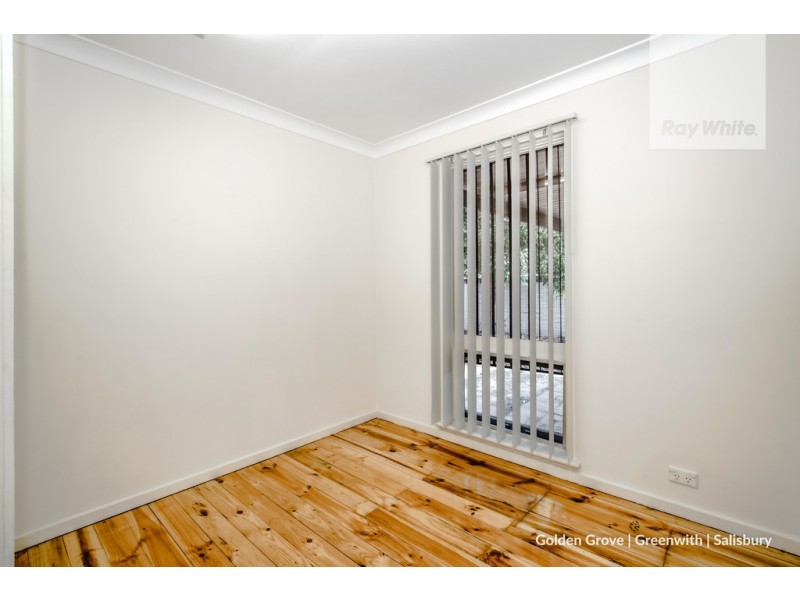 4 Rogers Crescent, Paralowie SA 5108