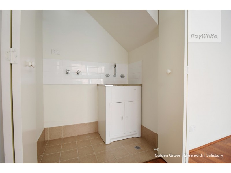 41 The Strand, Mawson Lakes SA 5095