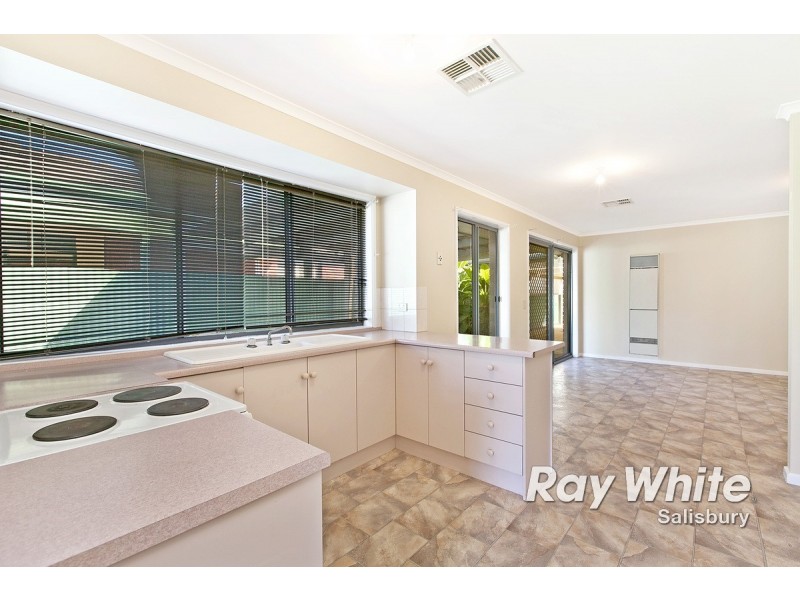 35 Alvaro Street, Paralowie SA 5108