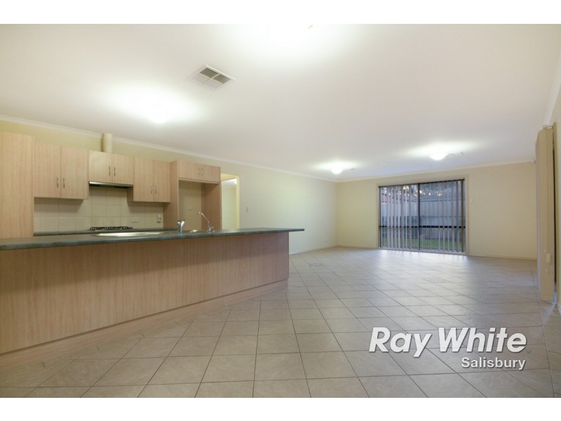 2 Danzig Avenue, Paralowie SA 5108