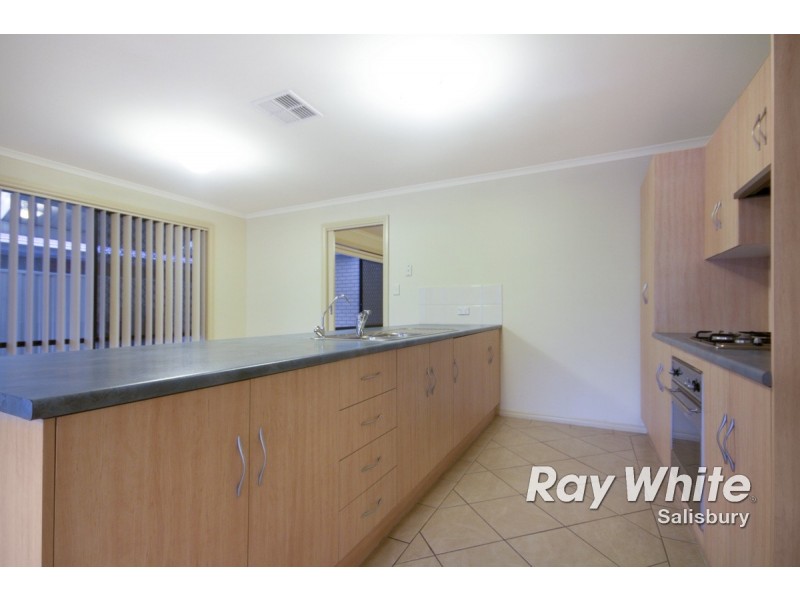 2 Danzig Avenue, Paralowie SA 5108