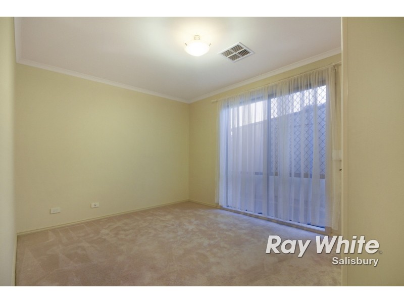 2 Danzig Avenue, Paralowie SA 5108