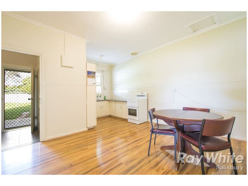 36 Burcombe Street, Elizabeth Vale SA 5112