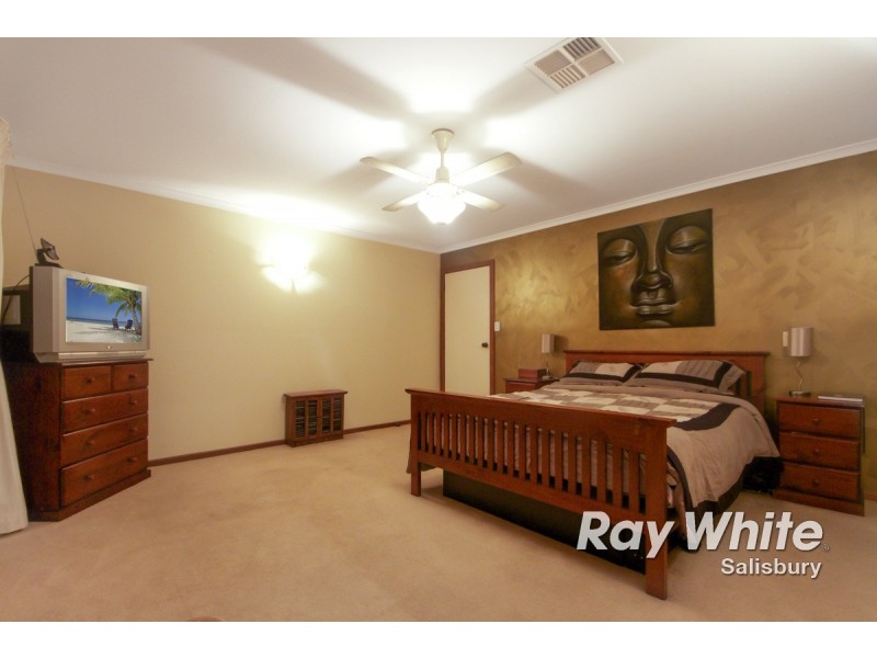 14 Numurkah Court, Salisbury Heights SA 5109