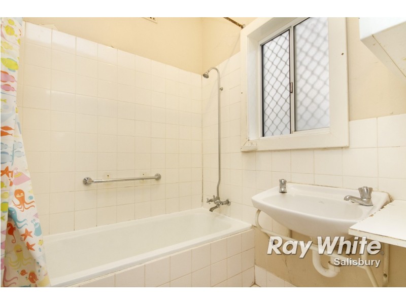 88 Sampson Road, Elizabeth Grove SA 5112