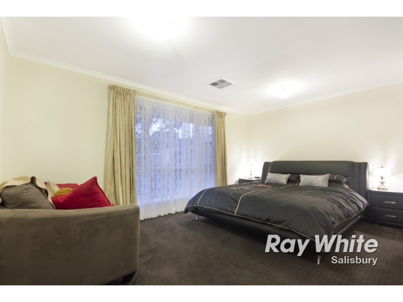 15 Lukin Avenue, Paralowie SA 5108