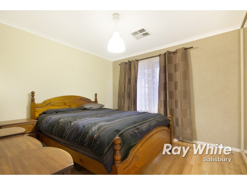 15 Lukin Avenue, Paralowie SA 5108