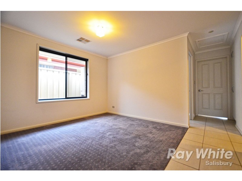 13B Lyndon Road, Paralowie SA 5108