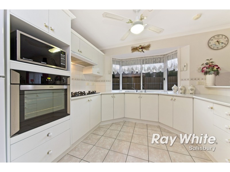 6 Sharrad Court, Andrews Farm SA 5114