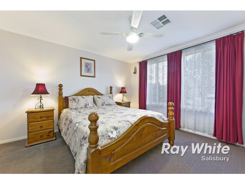 6 Sharrad Court, Andrews Farm SA 5114