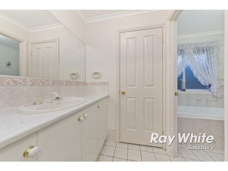 6 Sharrad Court, Andrews Farm SA 5114