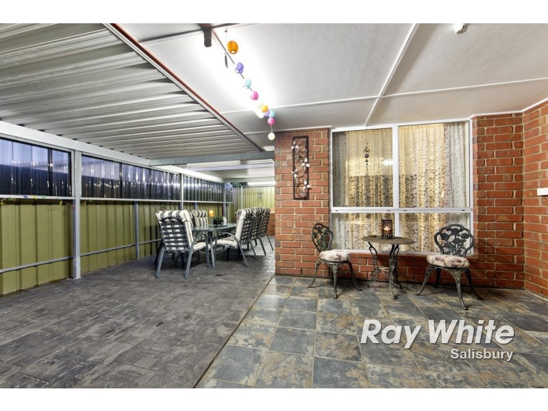 6 Sharrad Court, Andrews Farm SA 5114